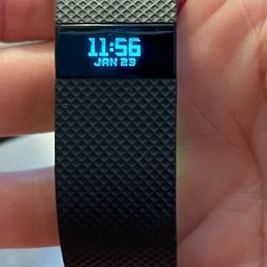 ⭐️⭐️⭐️EUC⭐️⭐️⭐️ FITBIT CHARGE